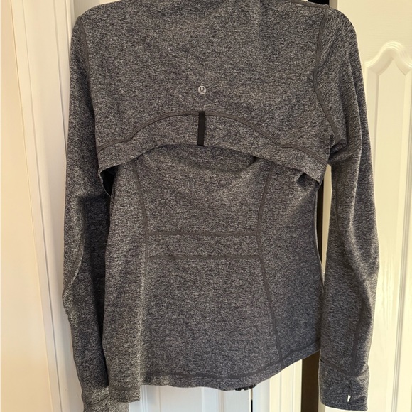 Lululemon Define jacket - Picture 2 of 3